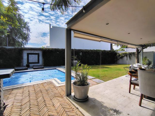 place photo 34