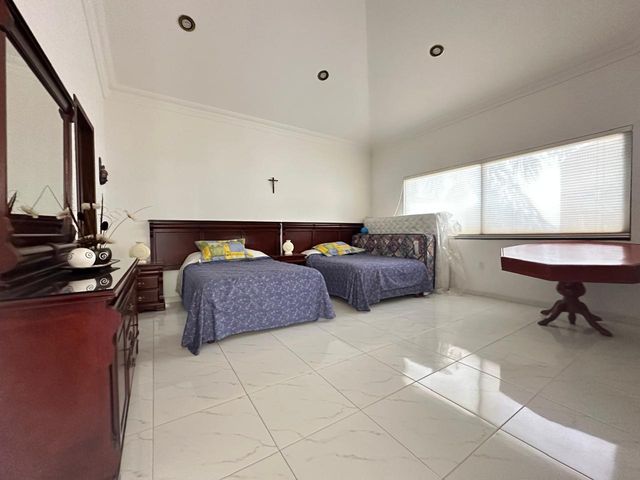place photo 47