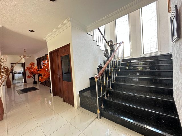 place photo 39