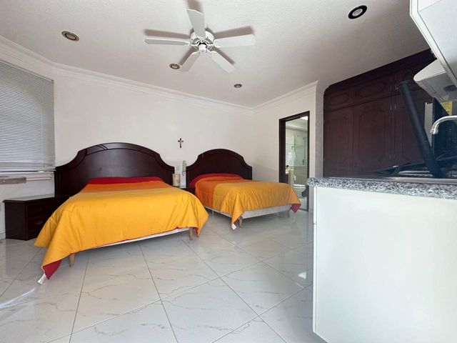 place photo 50