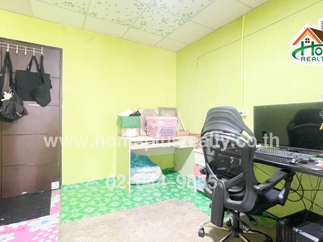 place photo 23