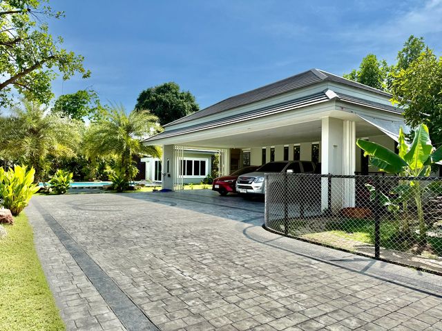 place photo 68