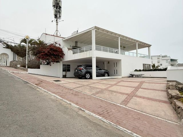 place photo 44