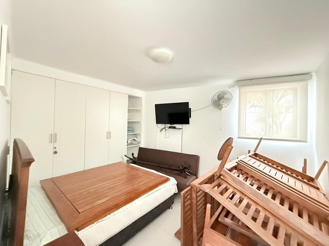 place photo 79