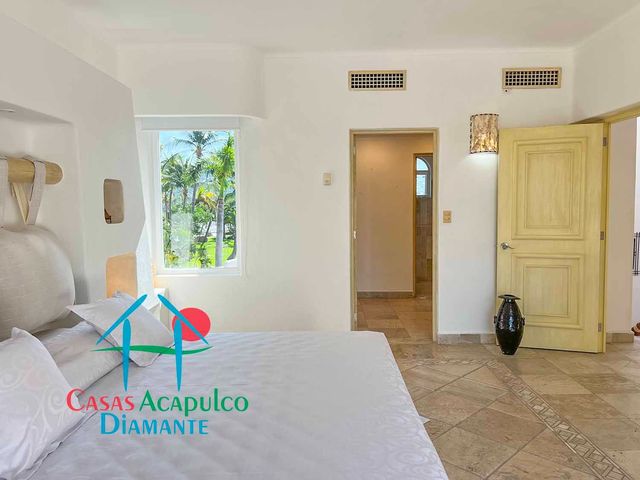place photo 48