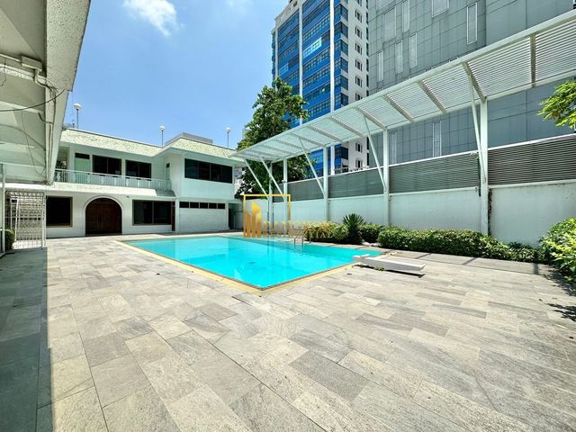 place photo 49