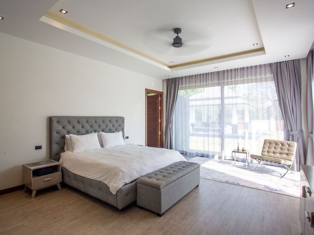 place photo 66
