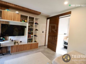 place photo 49