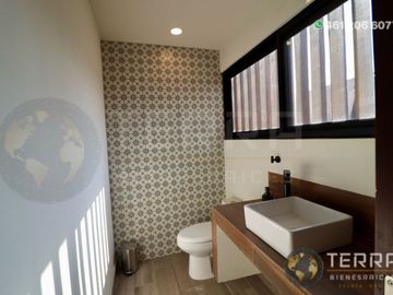 place photo 60