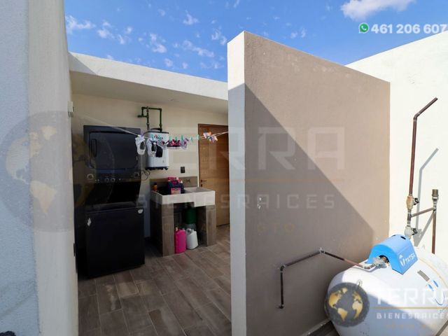 place photo 63