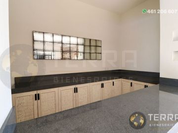 place photo 90