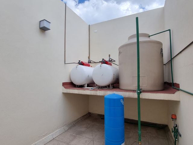 place photo 54