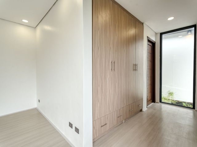 place photo 58