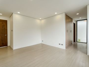 place photo 60