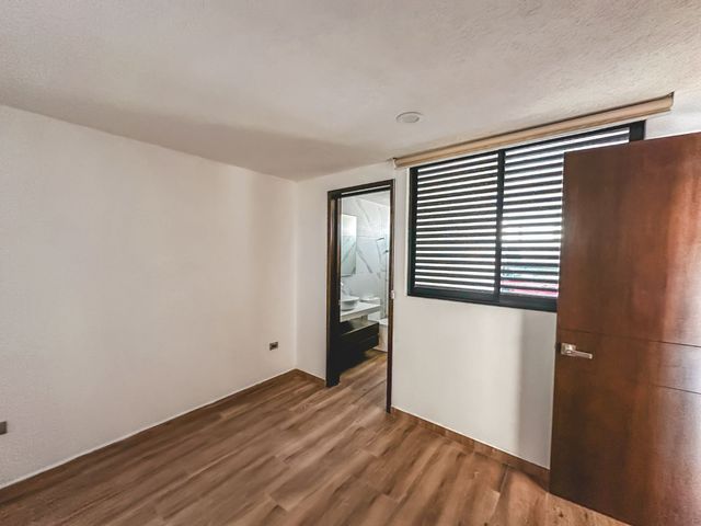 place photo 48