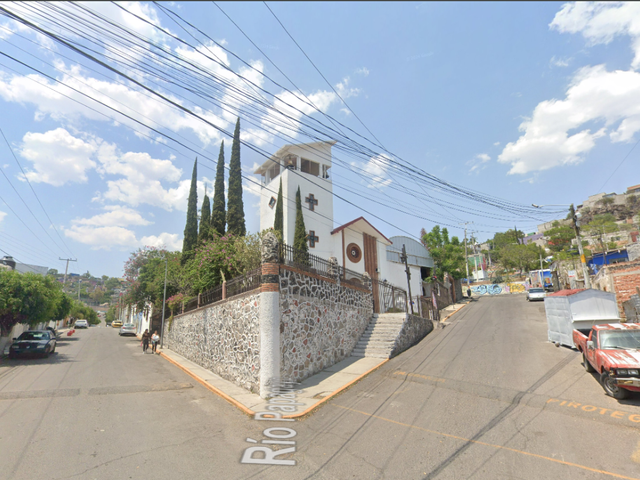 place photo 11