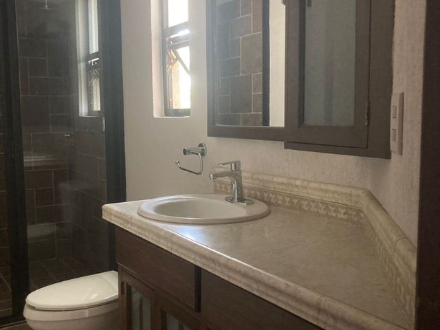 place photo 64
