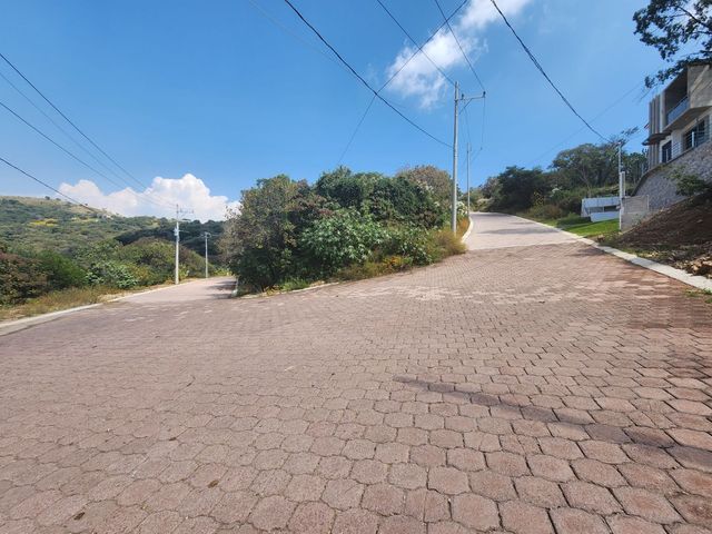 place photo 25