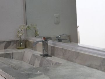 place photo 82