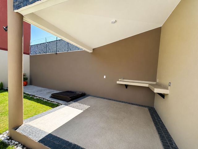 place photo 34