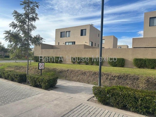 place photo 47