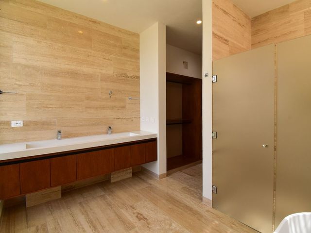 place photo 42