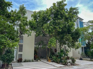 place photo 35