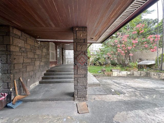 place photo 70