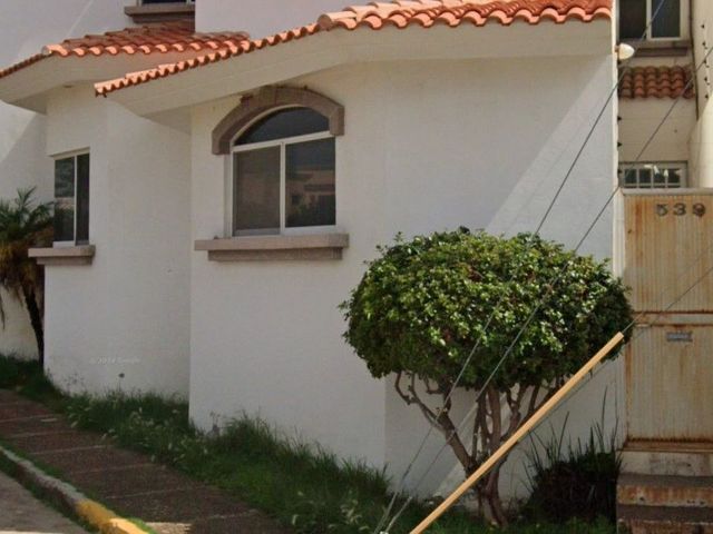 place photo 18