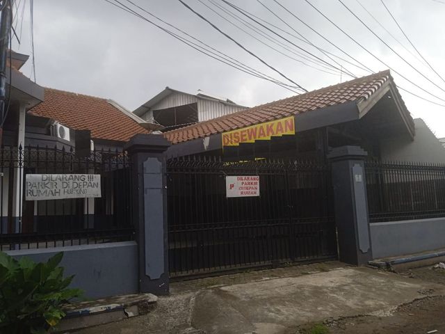 Rumah Disewa Perak Barat Krembangan Surabaya