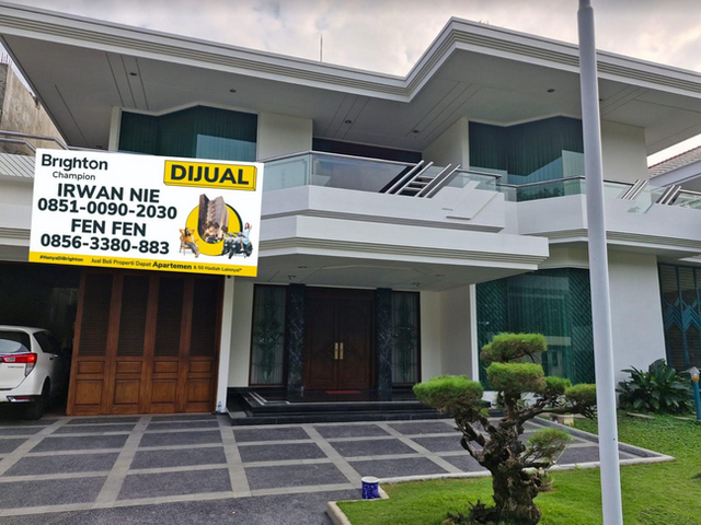 DIJUAL Rumah Mewah Strategis Raya Kertajaya indah Dekat showroom Wuling