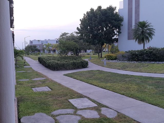 place photo 25