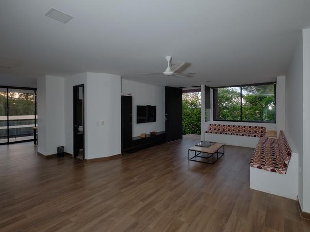 place photo 53