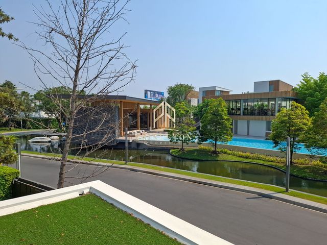 place photo 41