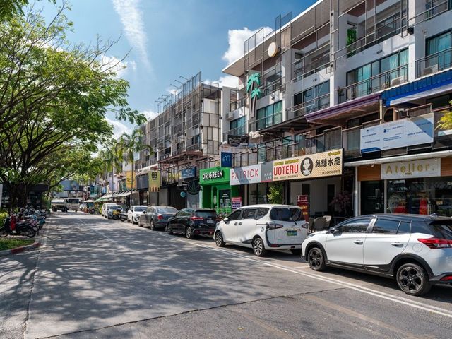 place photo 38