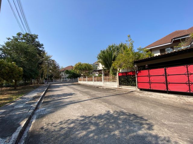 place photo 56