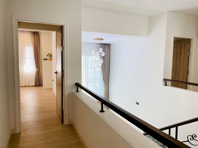 place photo 52