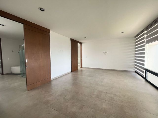 place photo 48