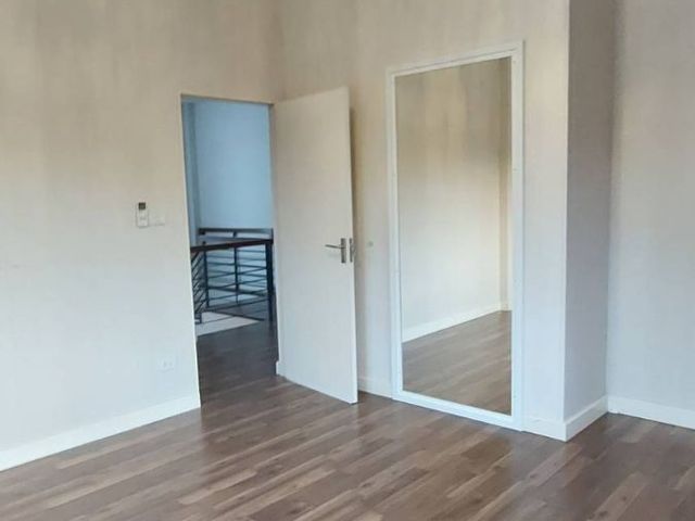 place photo 49