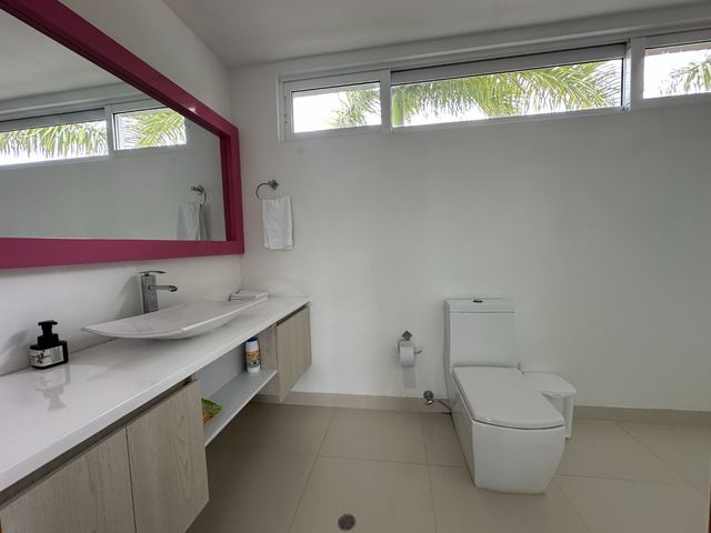 place photo 56