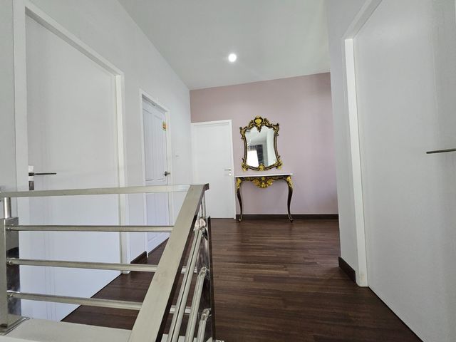 place photo 63