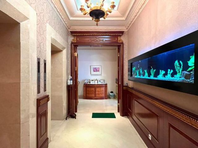 Dijual Apartemen Airlangga Ritz Carlton 4 BR 440 m2