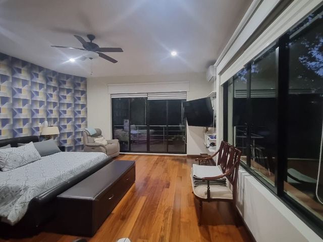 place photo 83