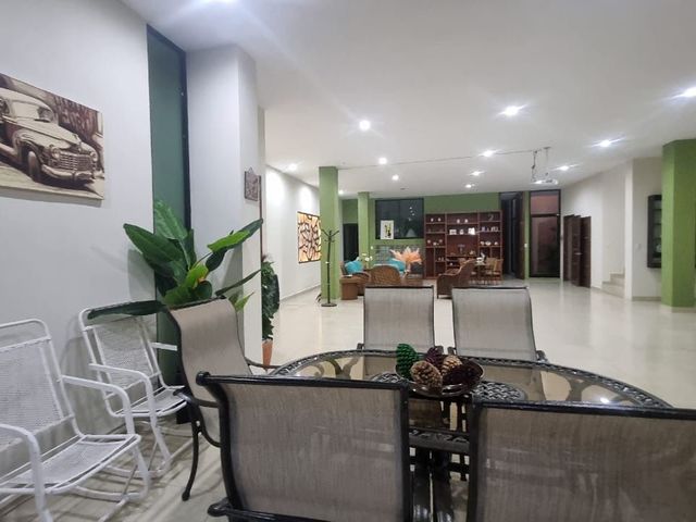 place photo 84