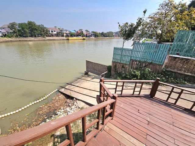 place photo 46