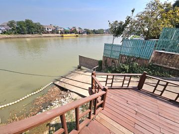 place photo 46
