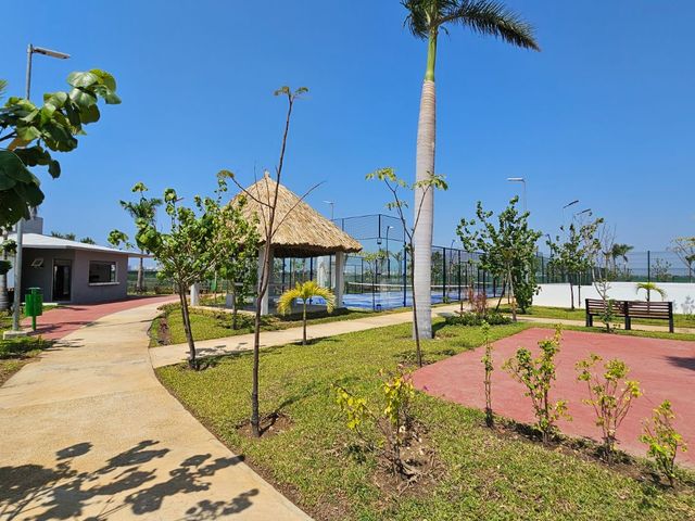 place photo 23
