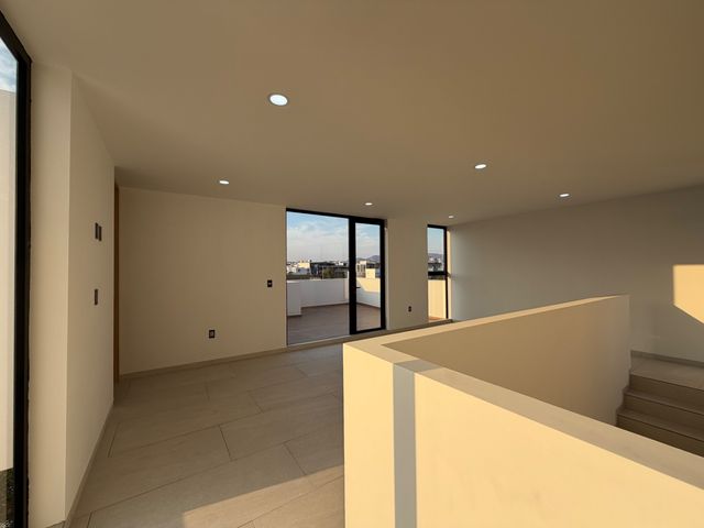 place photo 59