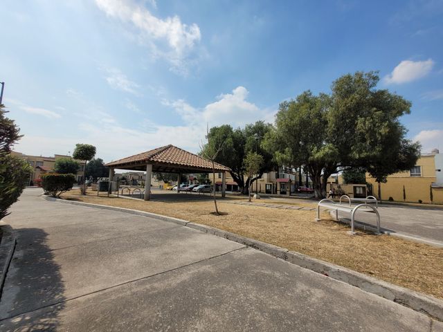 place photo 23