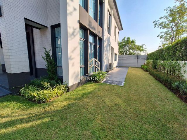 place photo 44
